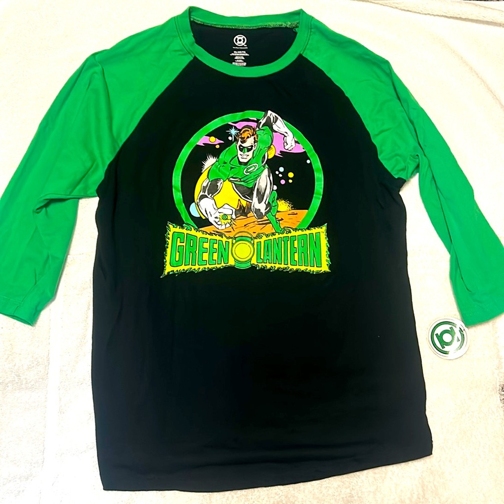 DC WorldsFinest Green Lantern 3/4 Sleeve  Tshirt. Size xl